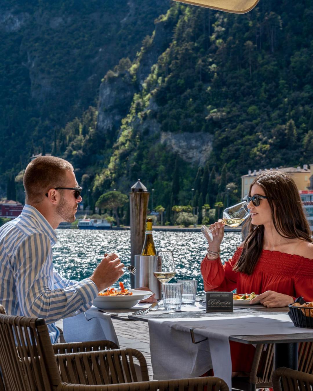 Bellavista Lakefront Hotel & Apartments Riva Zewnętrze zdjęcie