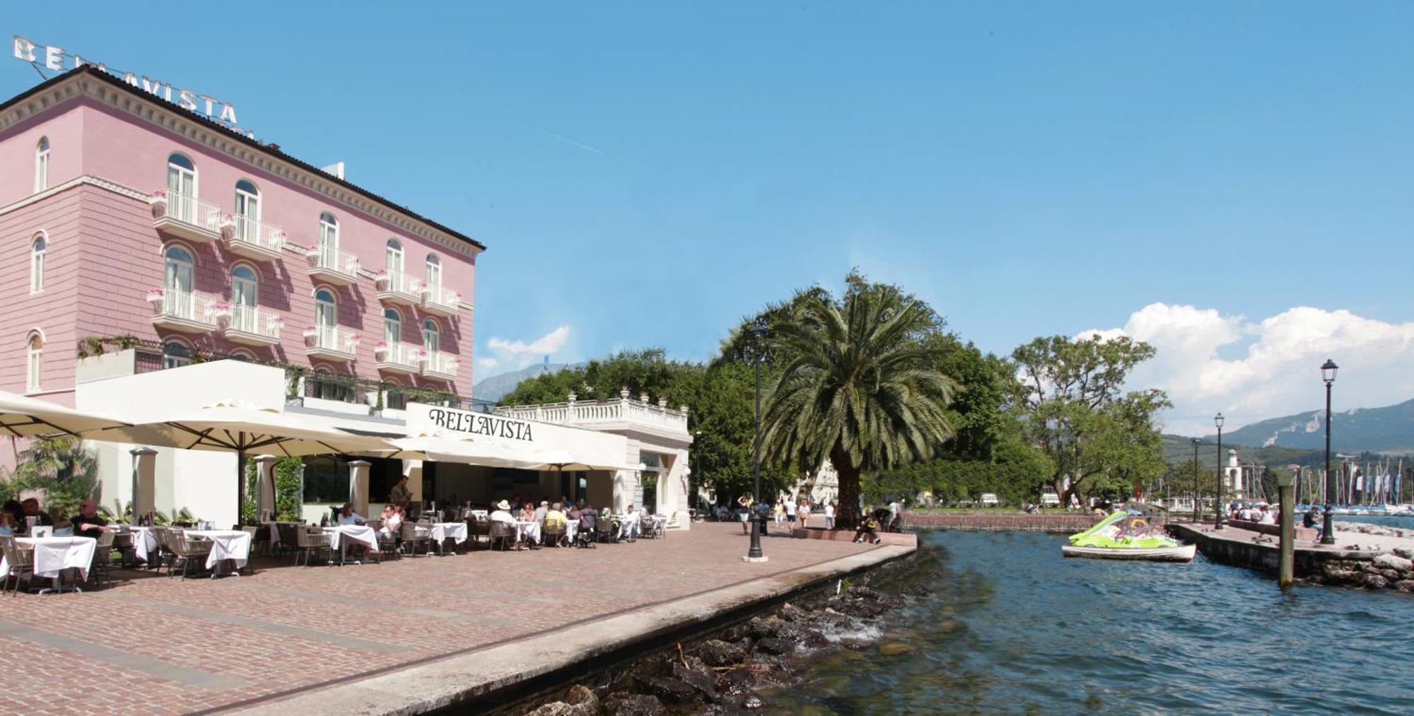 Bellavista Lakefront Hotel & Apartments Riva Zewnętrze zdjęcie