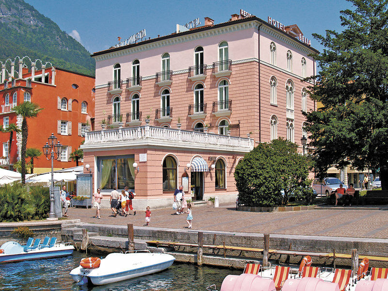 Bellavista Lakefront Hotel & Apartments Riva Zewnętrze zdjęcie